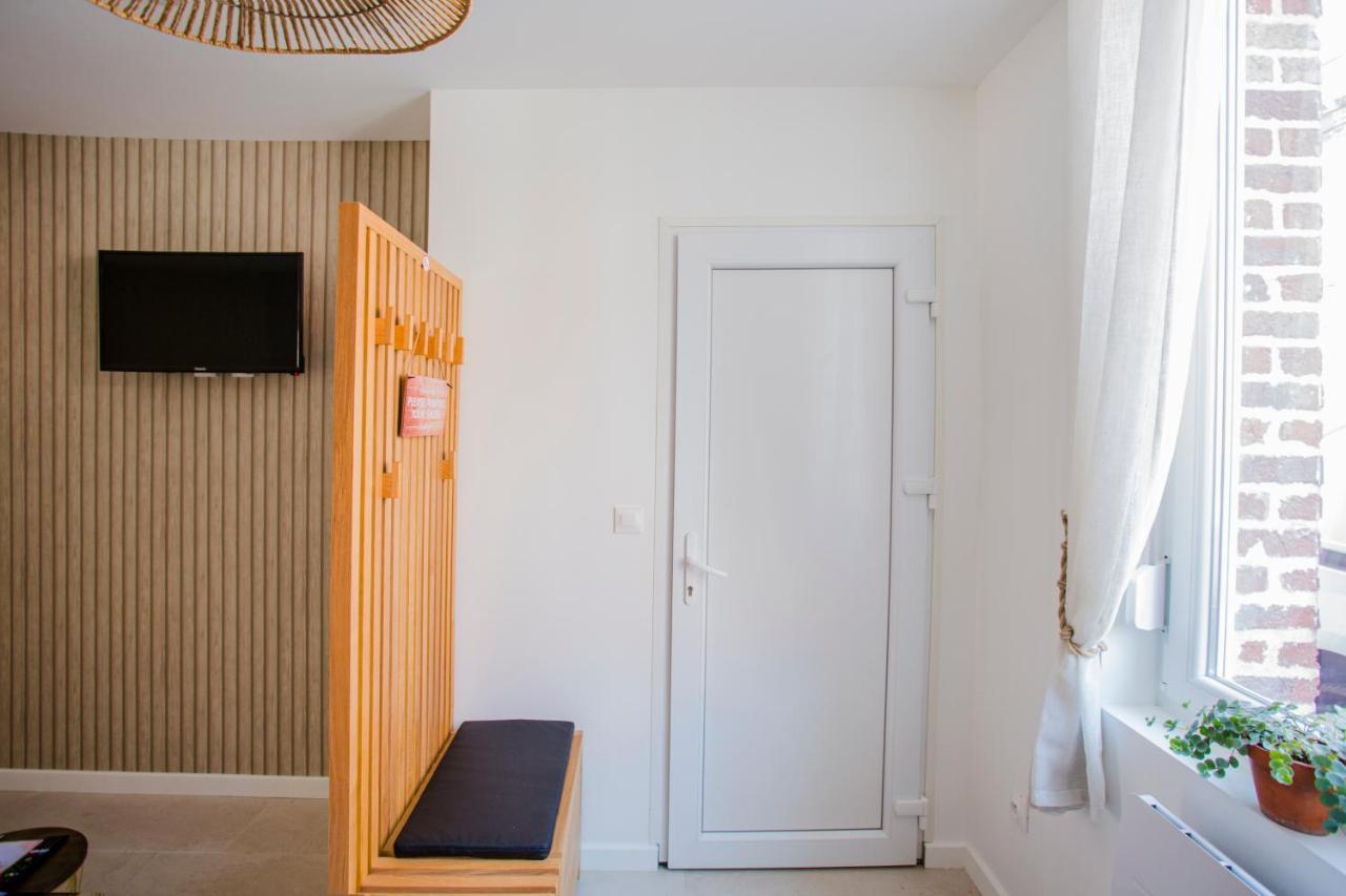 Ideal Pro & Couple - 2 Logements Theme Boho Chic Rdc & Dandy 1Er Etage - Quartier Calme - Jardin - Wifi Hd - Smart Tv - Parking Gratuit - Proche Centre & Transports - Ask Home Valenciennes Bagian luar foto