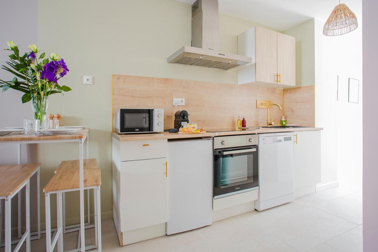 Ideal Pro & Couple - 2 Logements Theme Boho Chic Rdc & Dandy 1Er Etage - Quartier Calme - Jardin - Wifi Hd - Smart Tv - Parking Gratuit - Proche Centre & Transports - Ask Home Valenciennes Bagian luar foto
